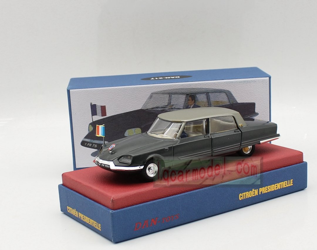 1/43 DAN TOYS Citroen DS Presidentielle chauffeur DAN 217 Diecast Model old Stock Collectible Car Model