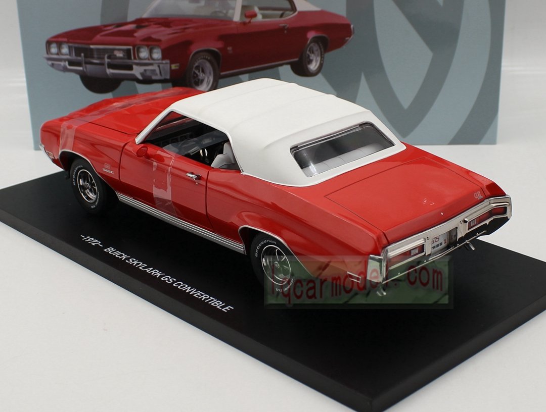 1/18 China GM model 1972 BUICK SKYLARK GS CONVERTIBLE Diecast Collectible Car Model - Image 5