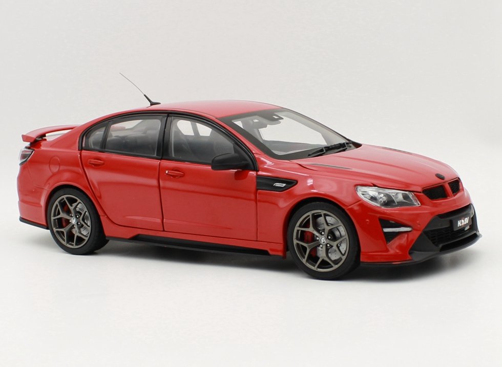 1/18 BIANTE Holden HSV GTSR HERON Diecast Collectible Car Model Red color - Image 3