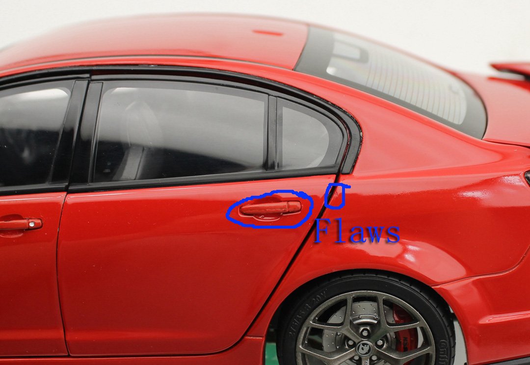 1/18 BIANTE Holden HSV GTSR HERON Diecast Collectible Car Model Red color - Image 9