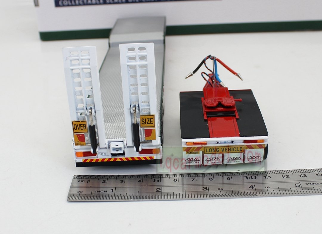 1/50 Iconic Replicas 45' EXTENDABLE DROPDECK Drop Deck Trailer Diecast Green&Red - Image 10