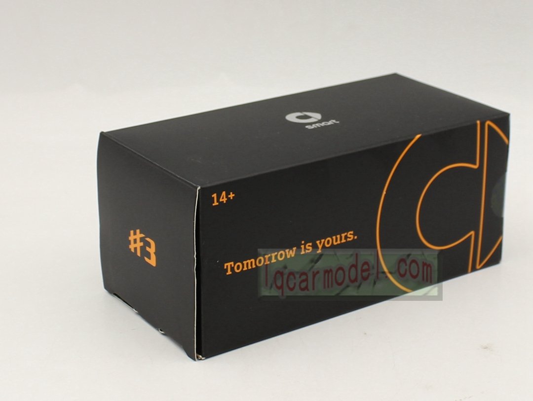 1/43 Smart #3 Diecast Car Model - Image 3